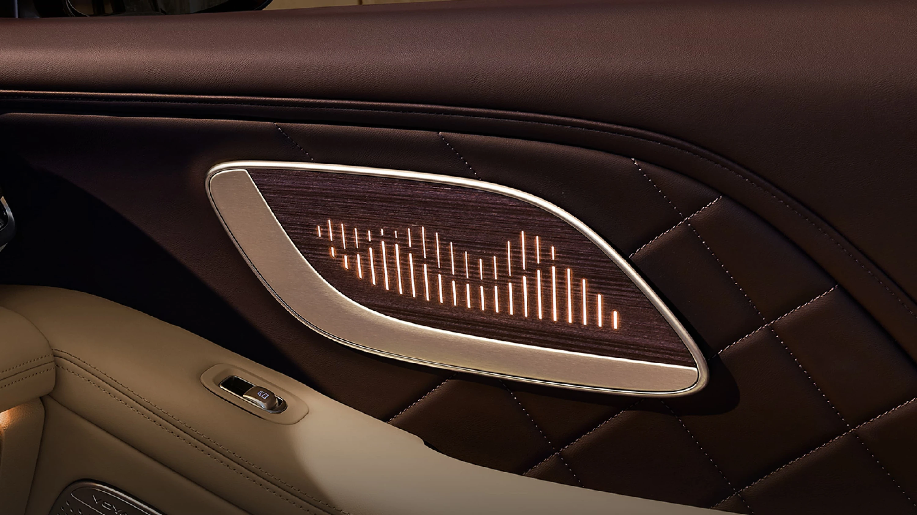 Voyah Dream Ultra Long Range AWD speakers view