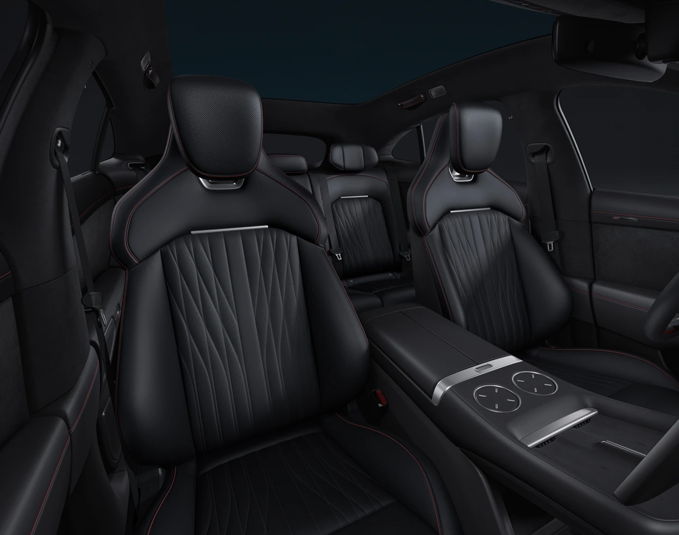 Xiaomi YU7 GT frontseats view