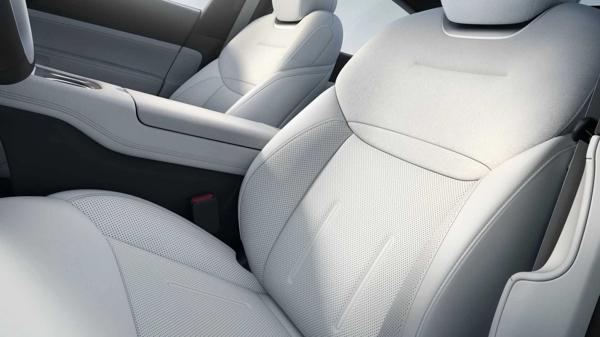 XPENG G6 RWD Standard Range frontseats view