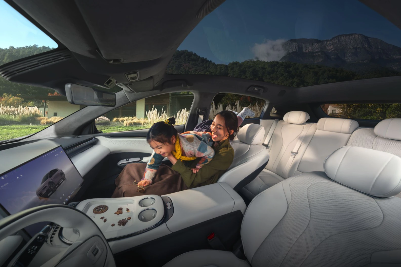 XPENG G7 602 Max frontseats view