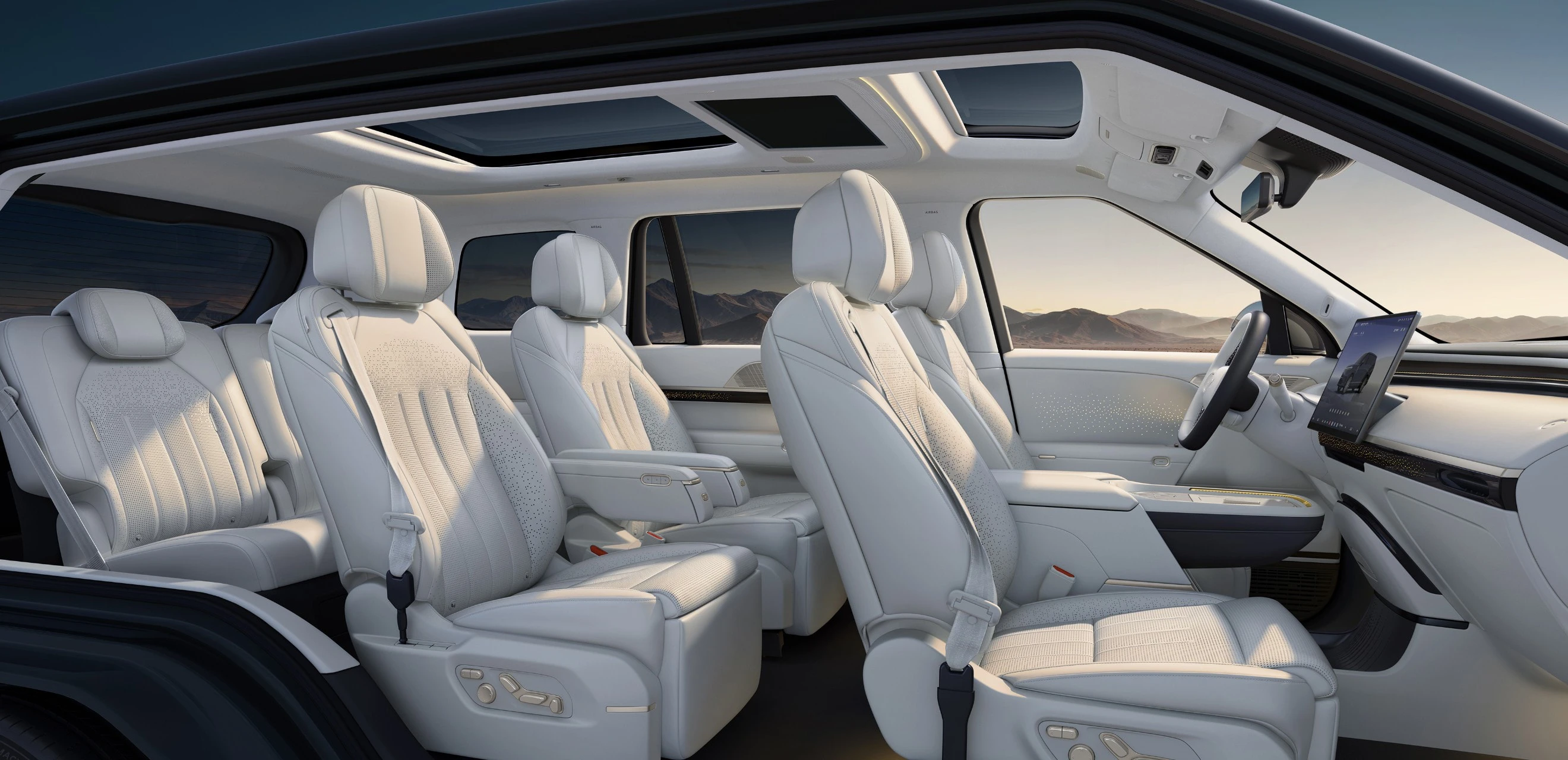 XPENG GX 110 kWh AWD interior view