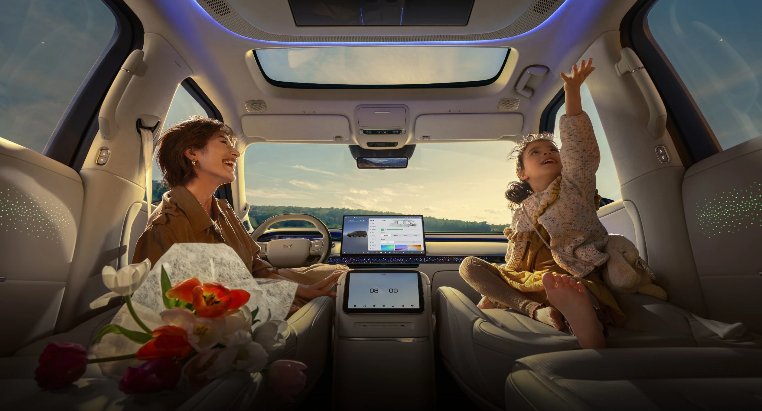XPENG GX 91.9 kWh RWD lifestyle view