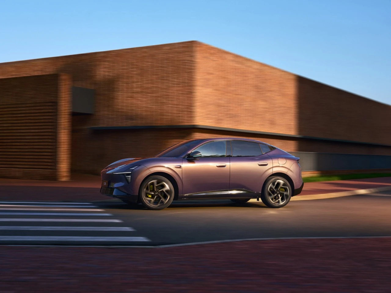 XPENG L03 71.2 kWh AWD Performance exterior view