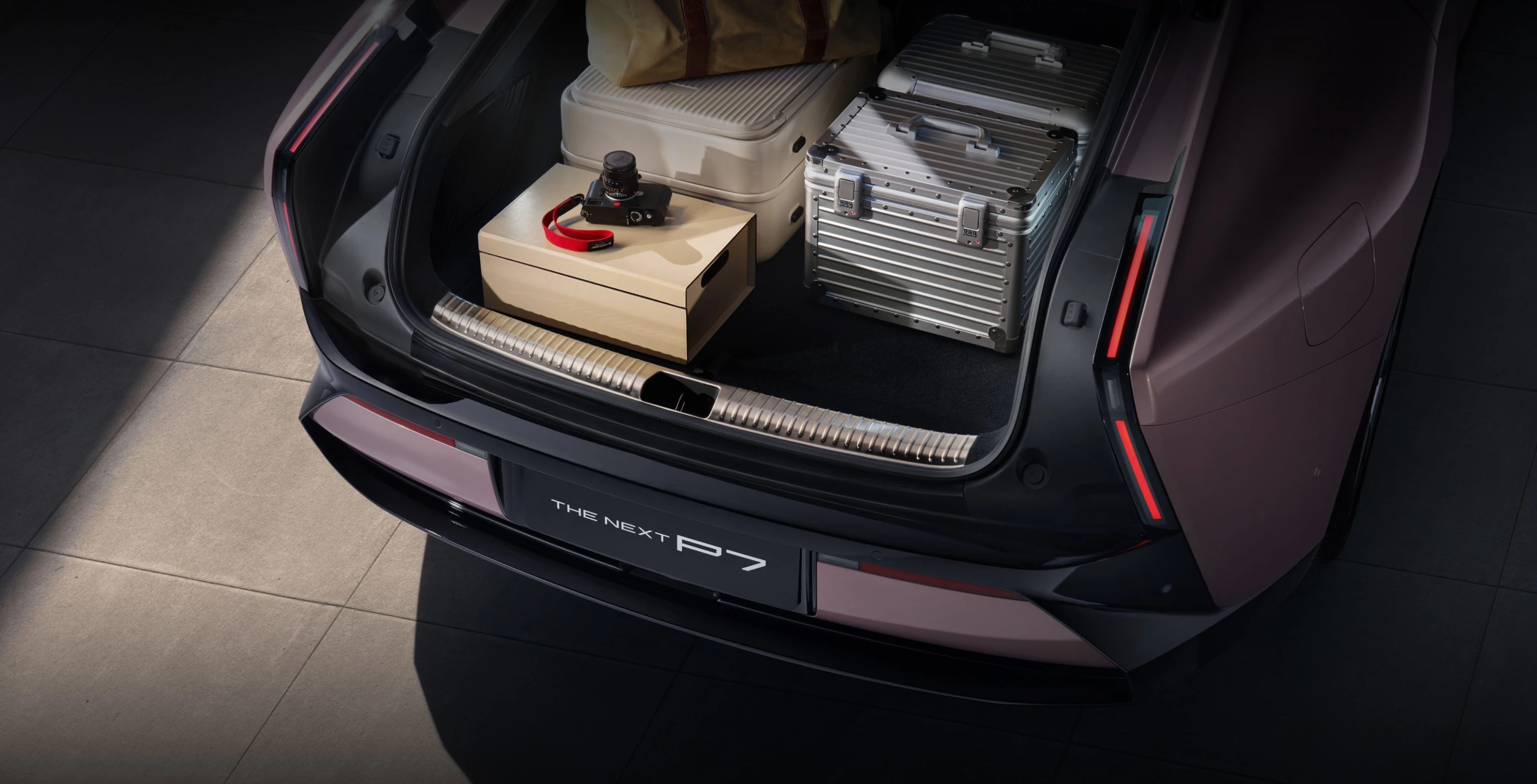 XPENG P7 702 Max trunk view