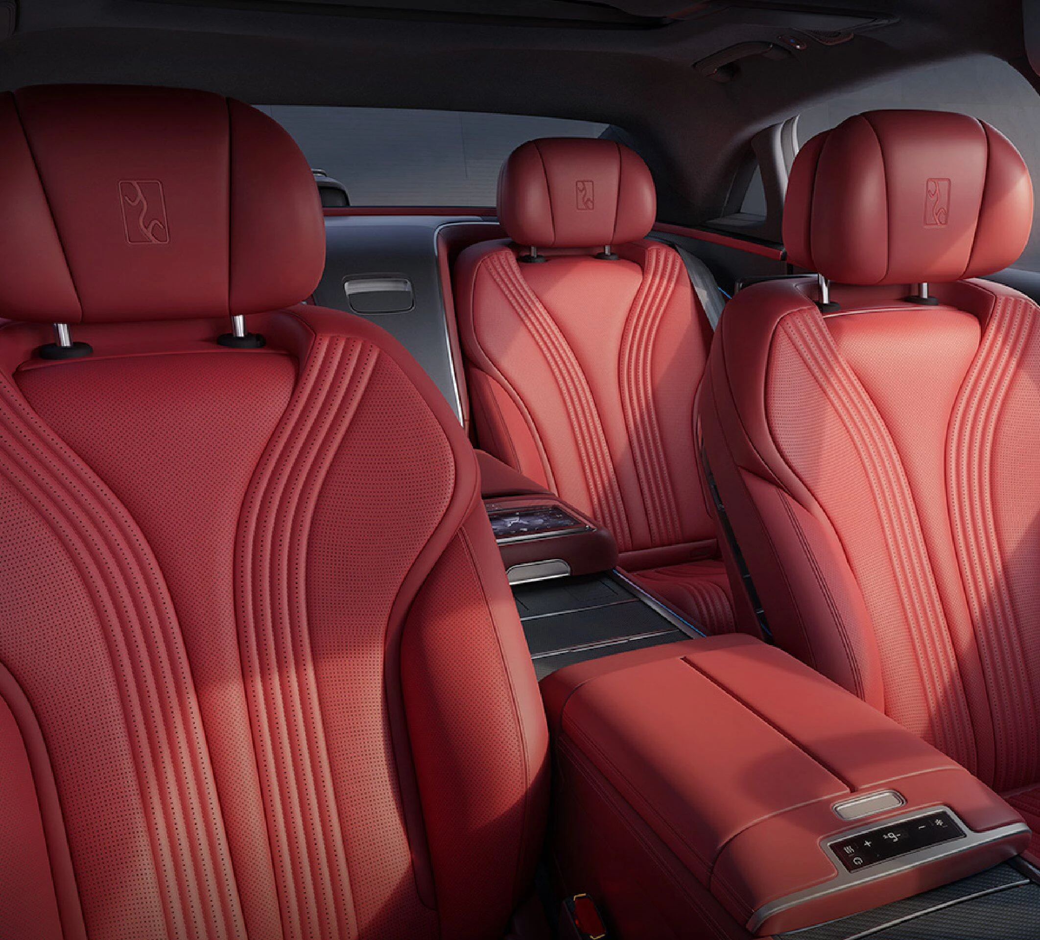 YangWang U7 EV 5-seat Luxury frontseats view