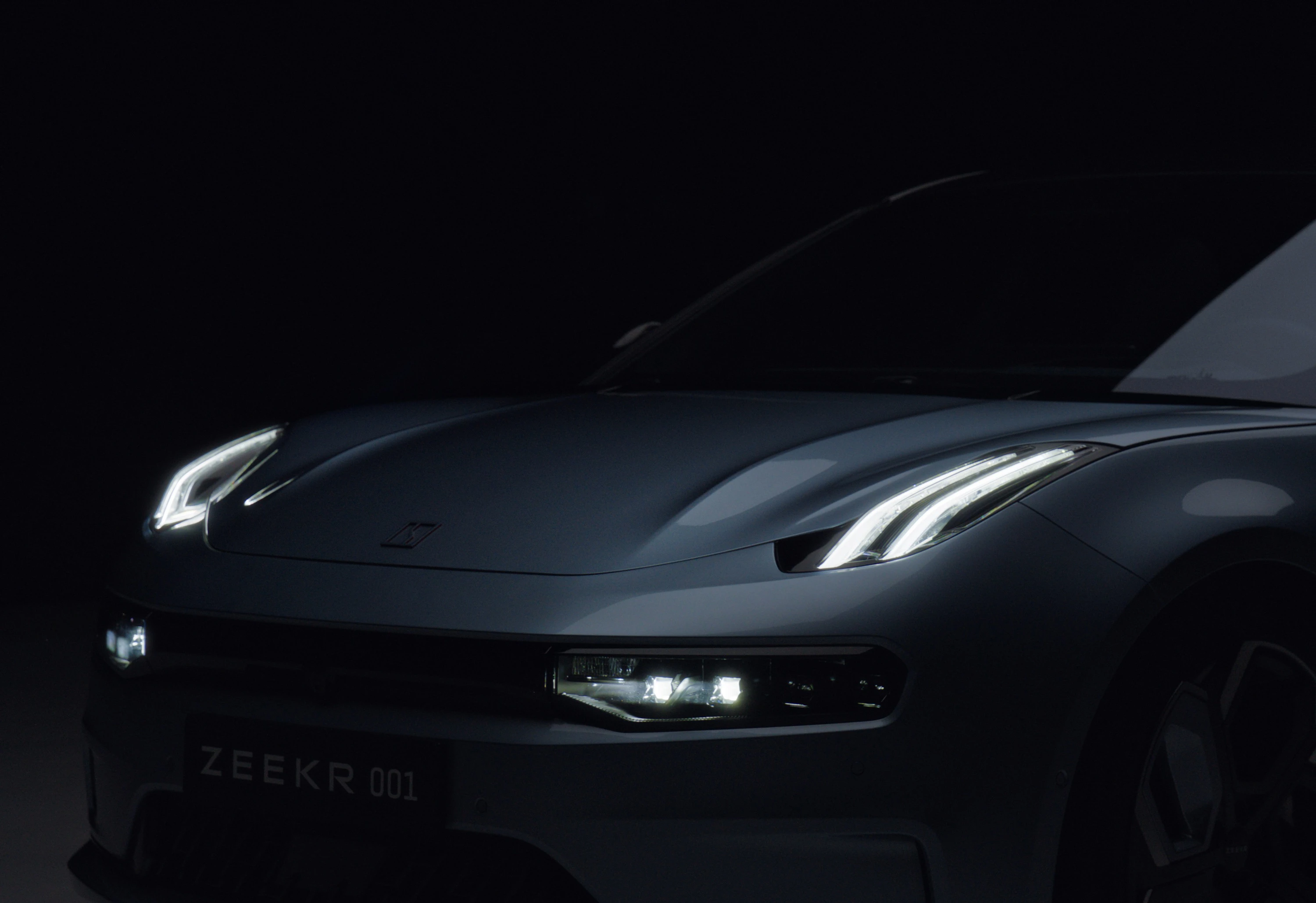 Zeekr 001 Long Range RWD headlights view