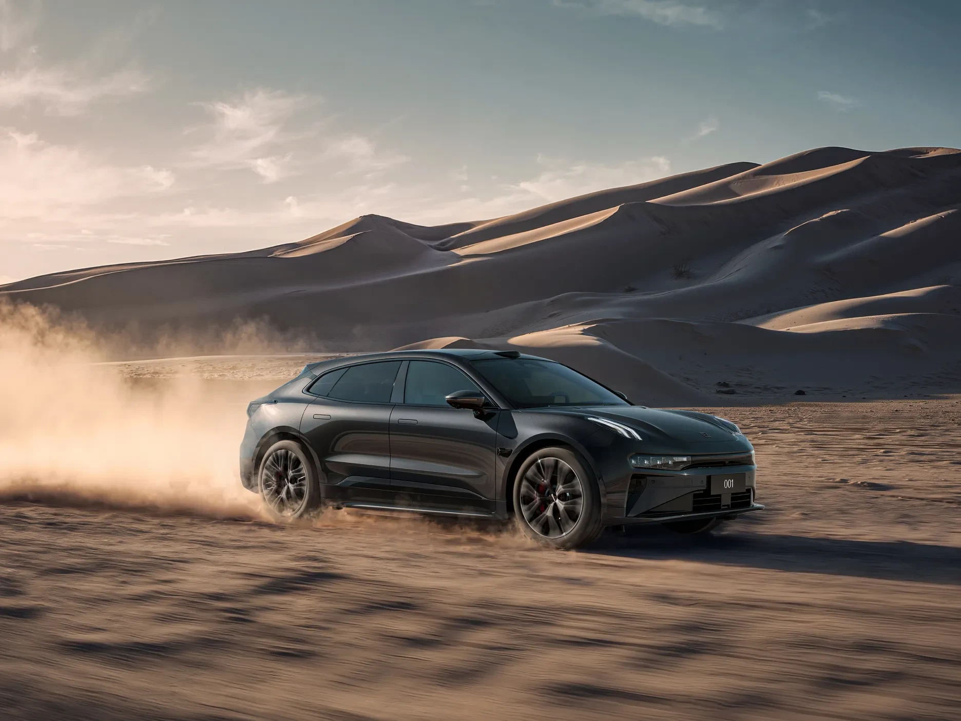 Zeekr 001 Ultra 103 kWh AWD exterior view