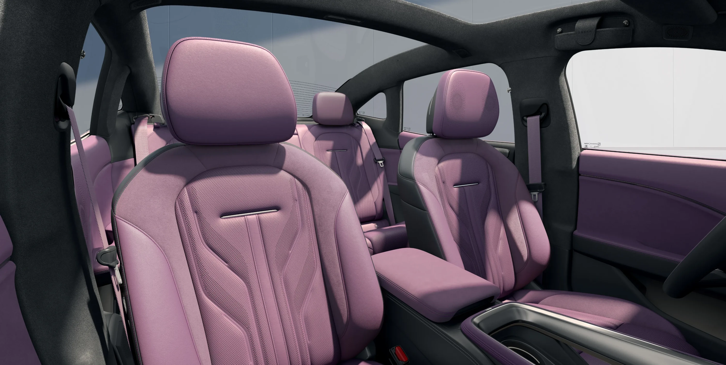 Zeekr 007 103 kWh AWD Ultra frontseats view