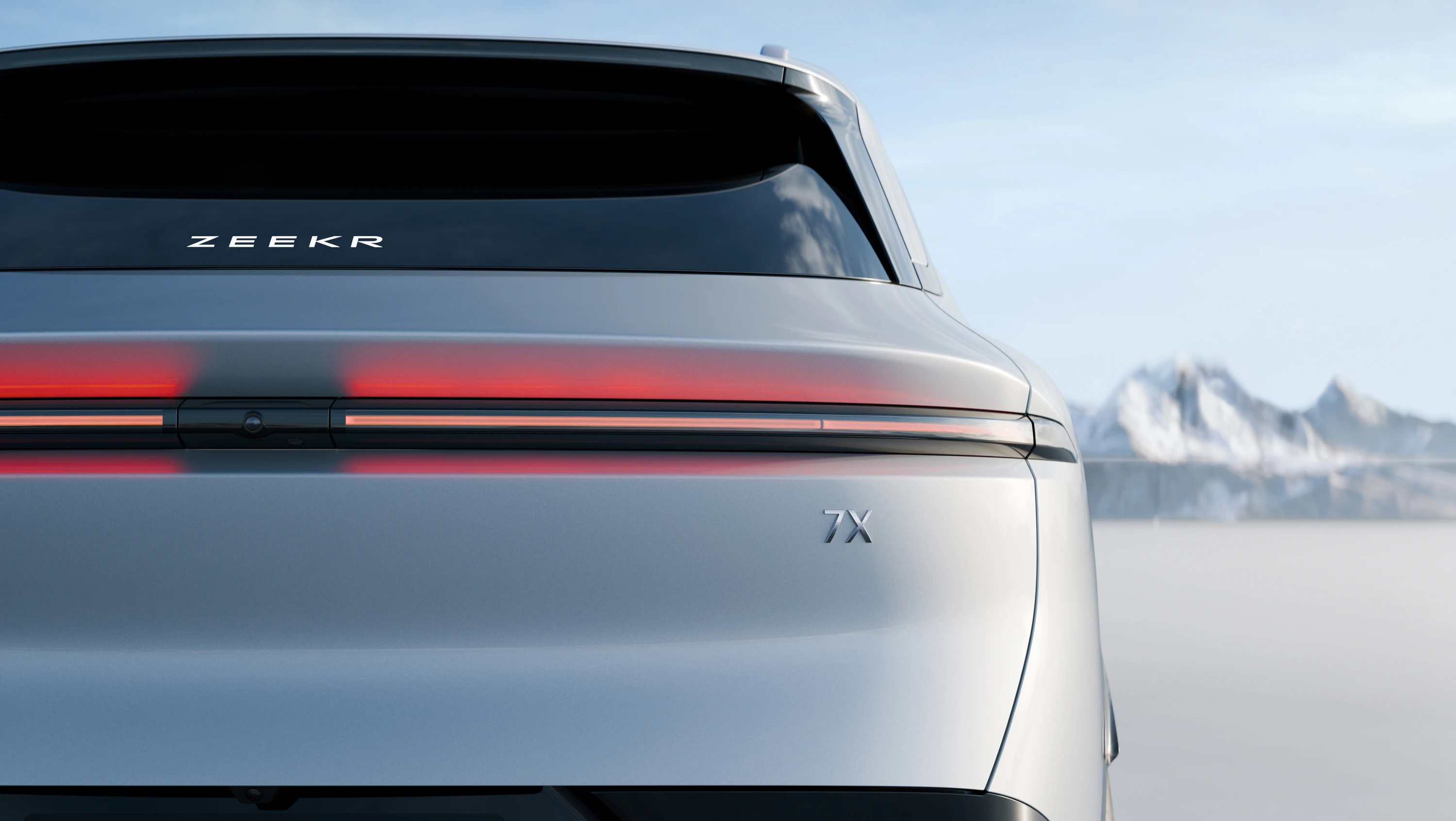 Zeekr 7X Long Range AWD rearlights view
