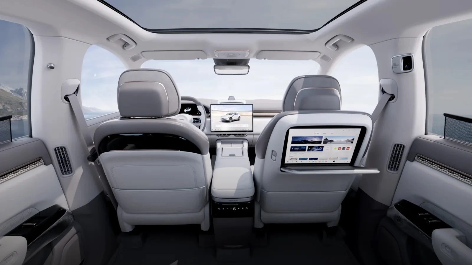 Zeekr 7X Long Range RWD interior view