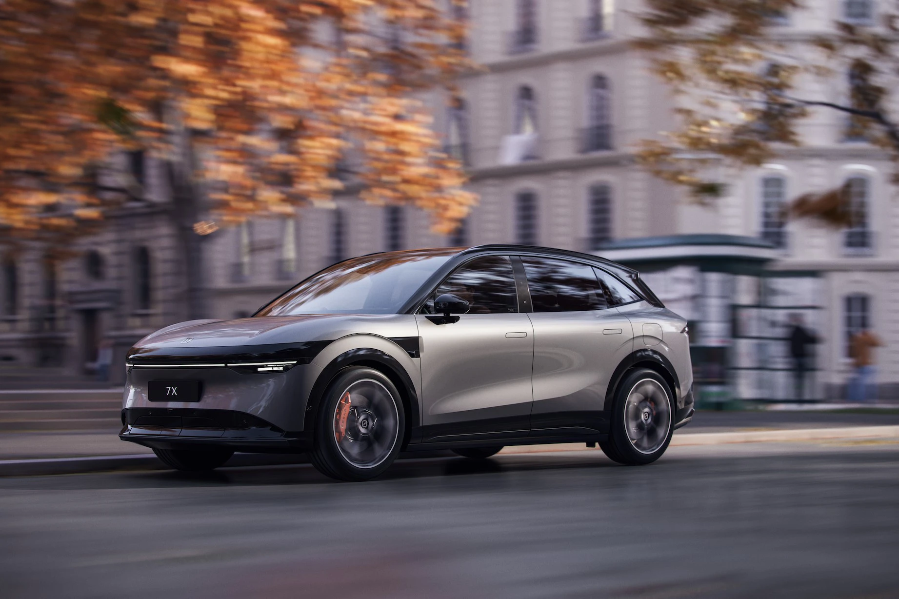 Zeekr 7X Standard Range RWD dynamic view